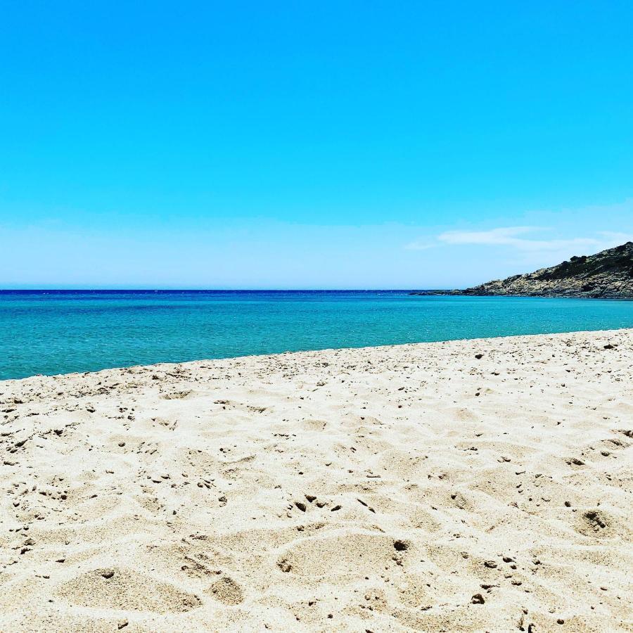 B&B La Porta Sulla Spiaggia Quartu SantʼElena Εξωτερικό φωτογραφία